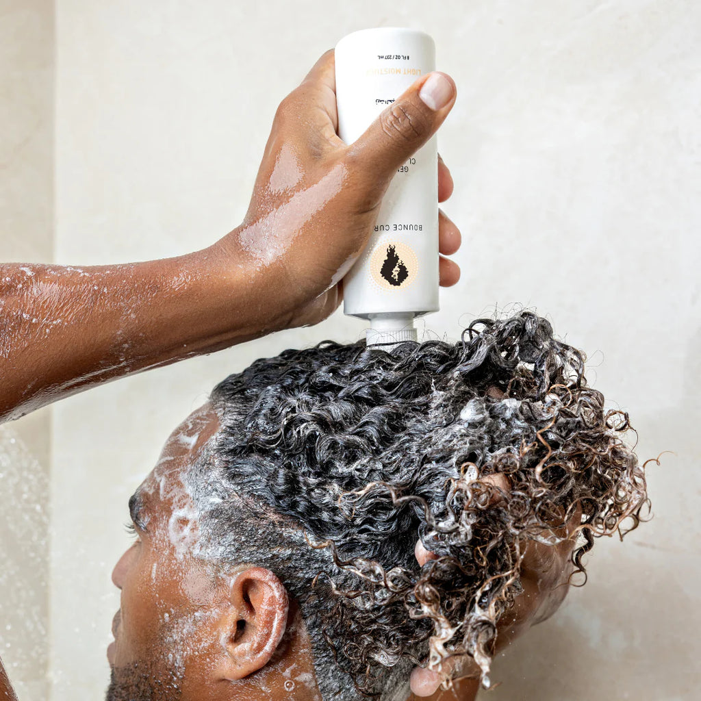 Bounce Curl Gentle Clarifying Shampoo 237ml - Product - Close Up