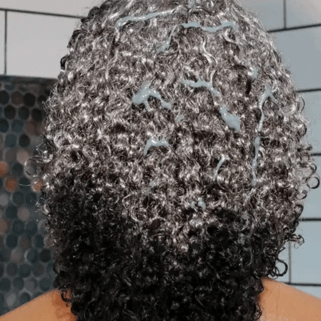 Bounce Curl Turmeric Purifying Hair & Scalp Mask - scalp treatment lifestyle shot