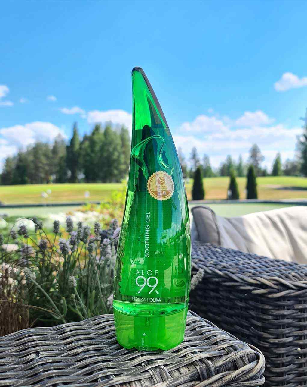 Holika Holika Aloe 99% Soothing Gel